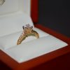 婚約指輪の宝石はダイヤモンドに決まっているの？